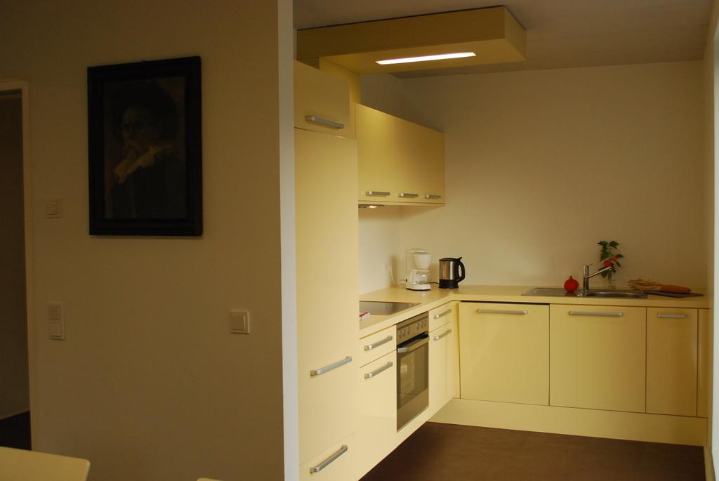 Sun Matrei Design Apartments Матрей ин Остирол Стая снимка